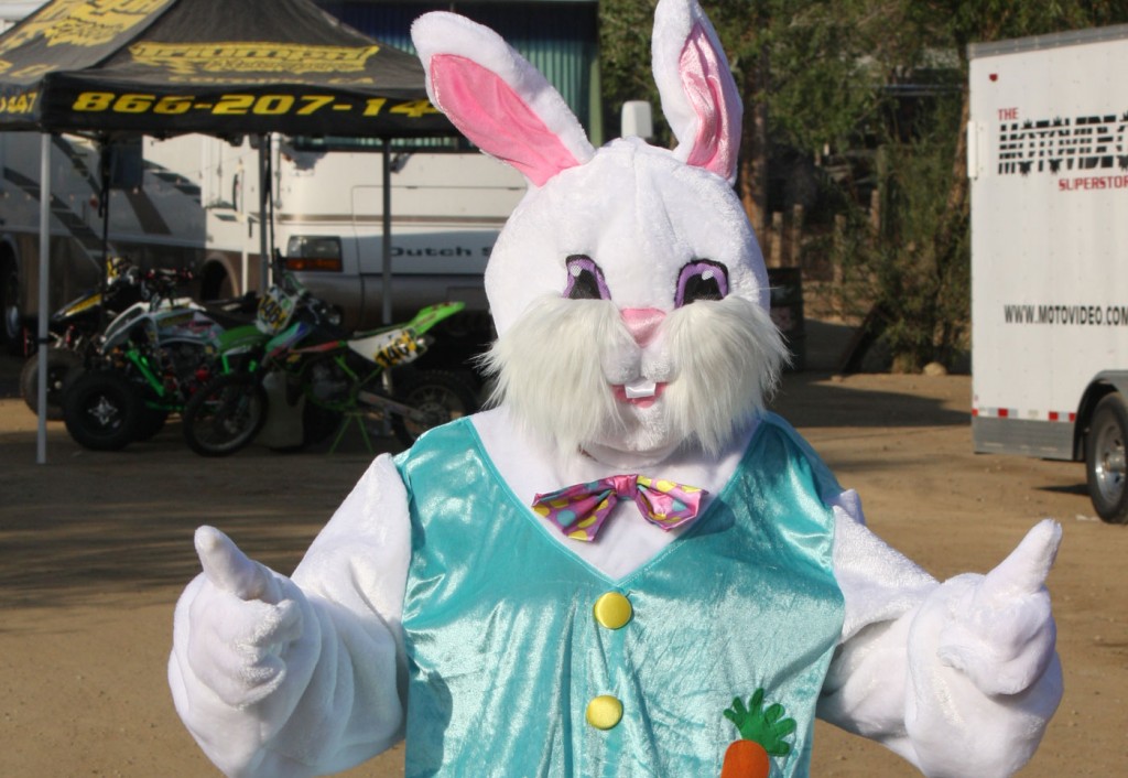 The Easter Bunny made an appearance at ROUND 3 of the Dirt Series. 