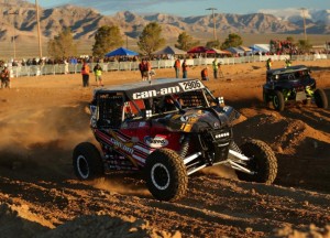 ITP-supported racer Dave Martinez (Can-Am / Rugged Radios / Giant RV) won the UTV Unlimited class at the Mint 400 on ITP tires.